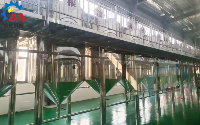 宏德精煉油設(shè)備